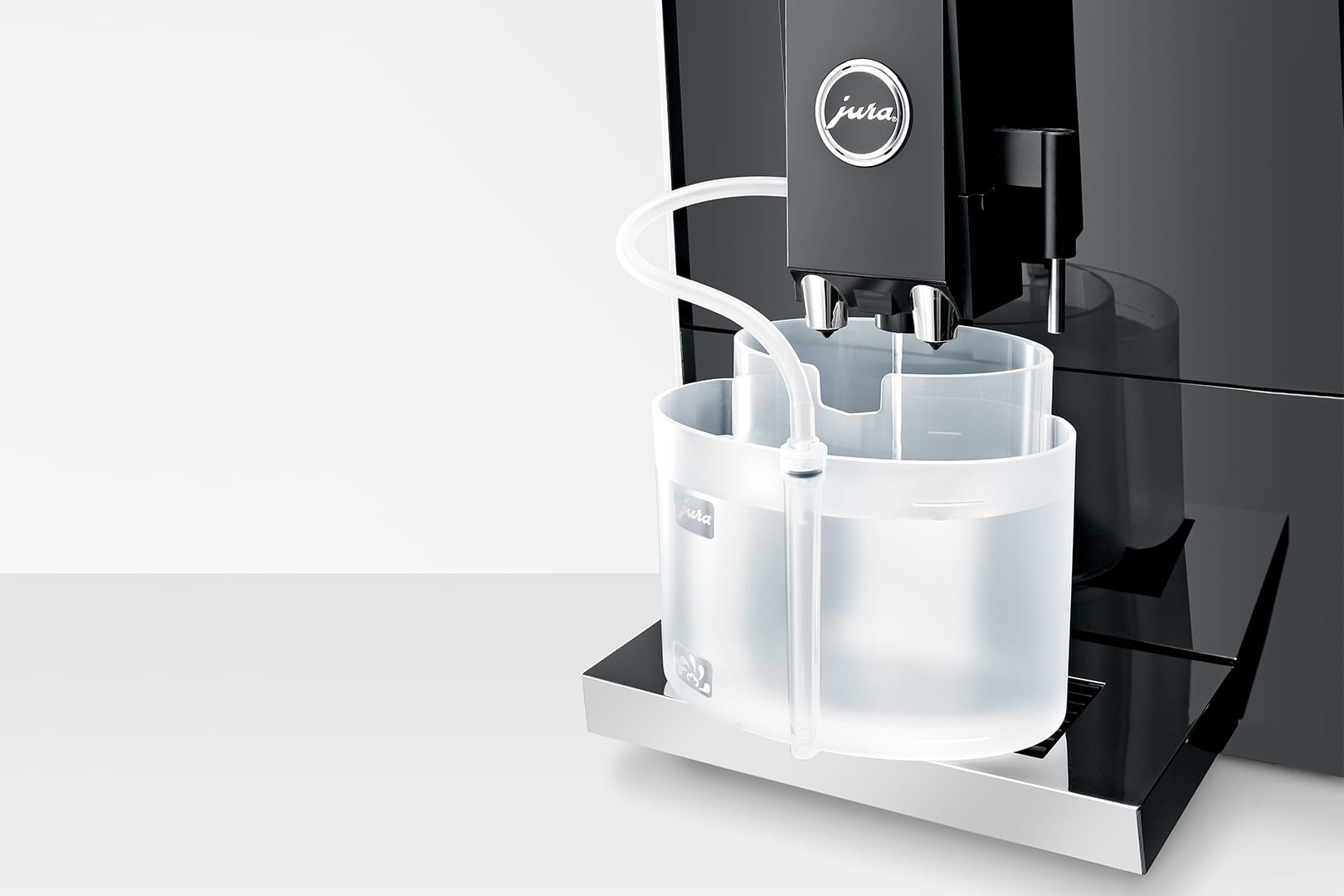 Container for milk system cleaning 